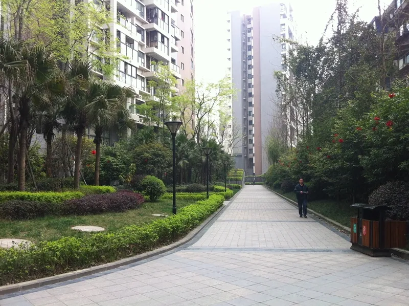 优客联邦三期2室2厅1卫东南朝向3600.00元/月出租