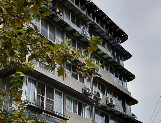 平景苑西区2室1厅1卫南朝向2000.00元/月出租
