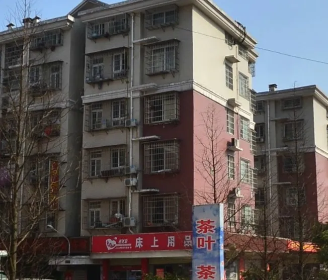 金科佳苑1室1厅1卫南北朝向850.00元/月出租