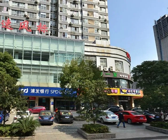 时速风标1室1厅1卫南朝向1700.00元/月出租