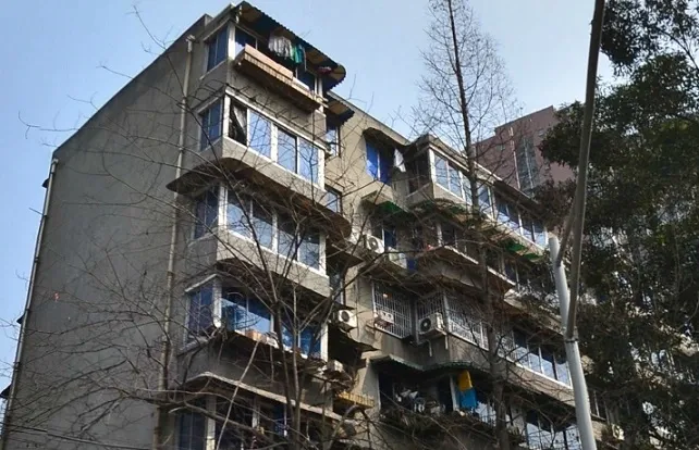 菊乐路122号院2室1厅1卫南北朝向1800.00元/月出租