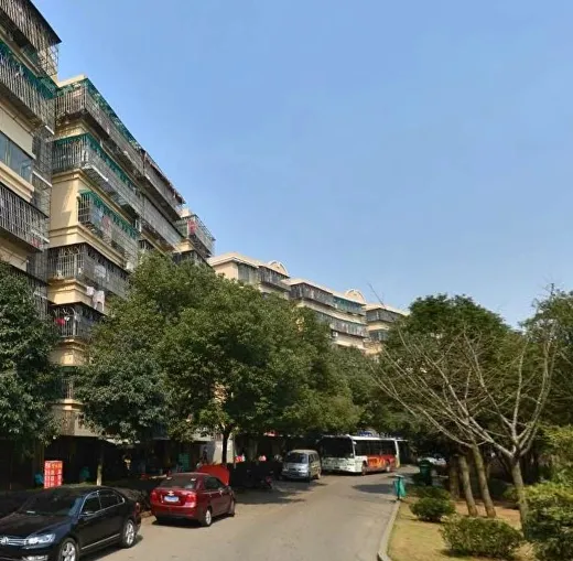 橘洲新苑2室2厅1卫南北朝向1800.00元/月出租