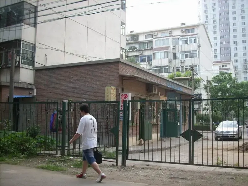 三里河路4号院2室1厅1卫东西朝向10000.00元/月出租