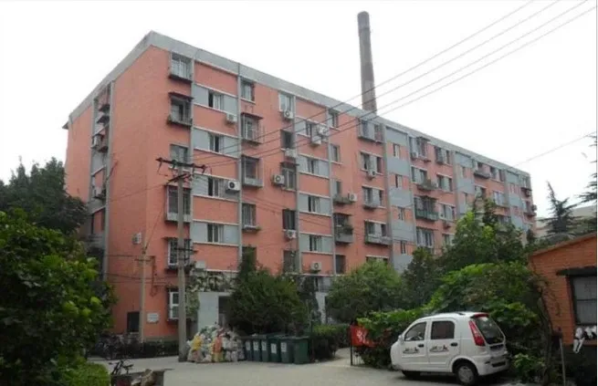 钟表南园2室1厅1卫南北朝向7300.00元/月出租