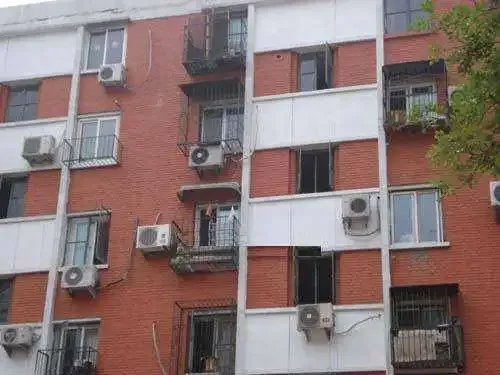 西便门内大街3室1厅1卫东西朝向8500.00元/月出租