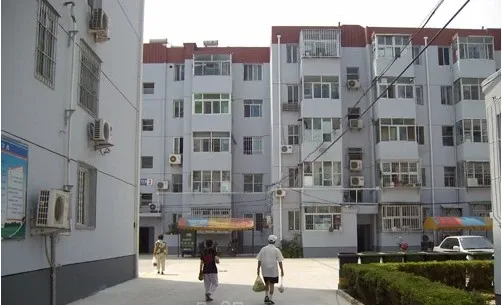 兆龙居3室1厅1卫南北朝向1900.00元/月出租