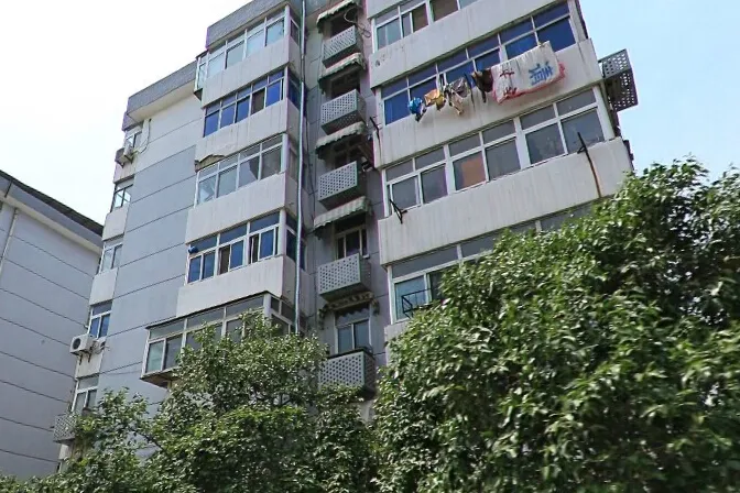 西余窑2室1厅1卫南北朝向1000.00元/月出租