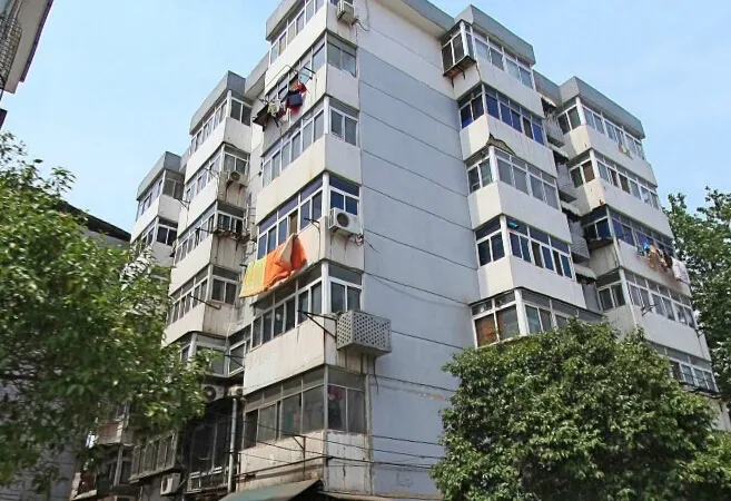 西余窑2室1厅1卫南朝向900.00元/月出租