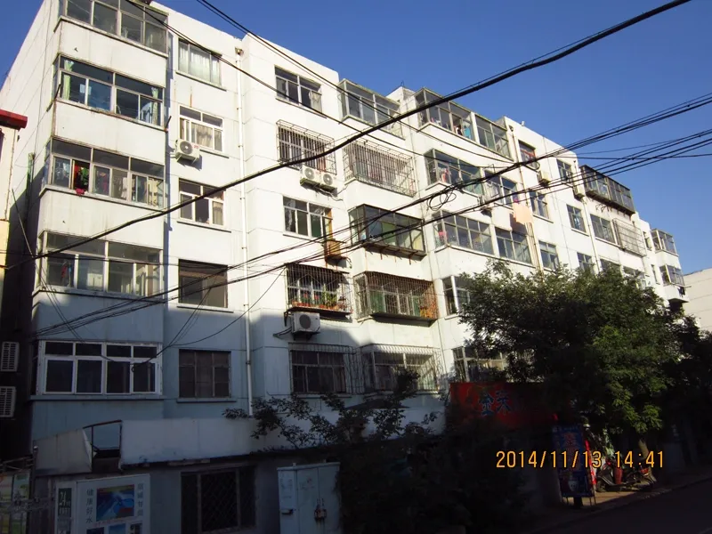 曹家巷小区2室1厅1卫南朝向700.00元/月出租