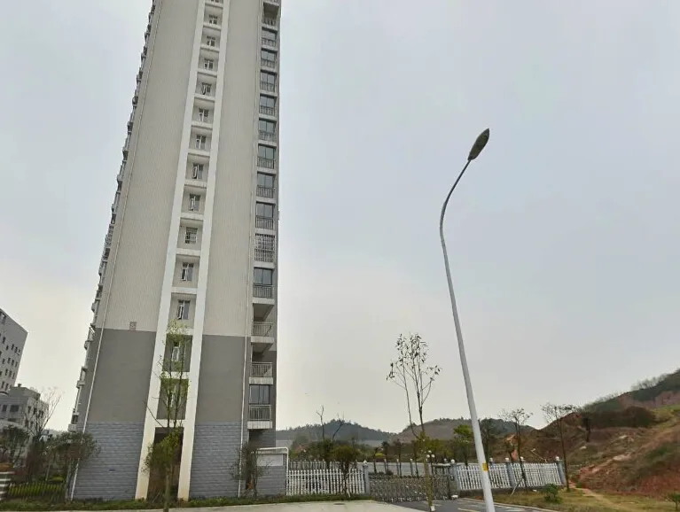 湘瑞嘉园2室2厅1卫南北朝向1800.00元/月出租