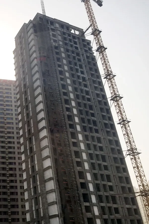 港湾隽景1室1厅1卫南朝向2000.00元/月出租