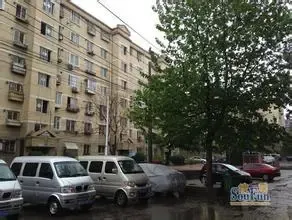 公交小区2室1厅1卫南北朝向1500.00元/月出租