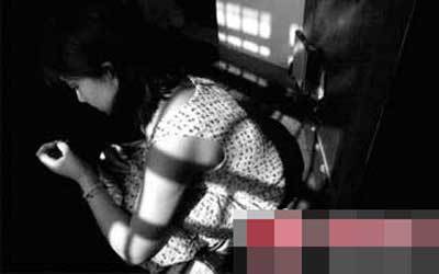 【图】绝色美女的监狱生活