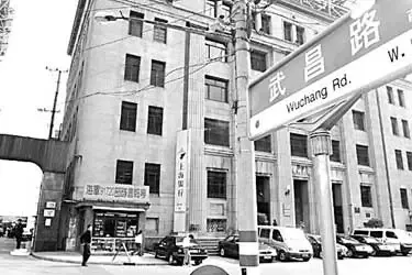 点击查看图片 点击查看图片