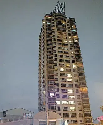 周董在“元大钦品”买屋却在附近的“百达富丽”租停车位 周董在“元大钦品”买屋却在附近的“百达富丽”租停车位