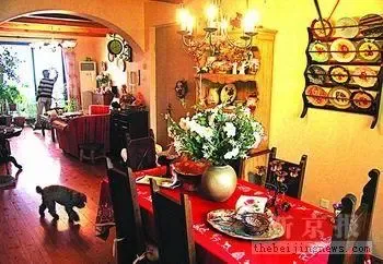 家饰店老板--17万装修150平米的欧式风情房(图) 家饰店老板--17万装修150平米的欧式风情房(图)