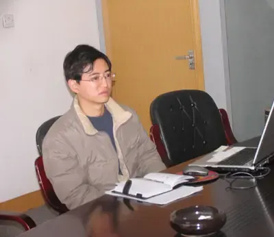 主持人——济南搜房网主编 李波 主持人——济南搜房网主编 李波