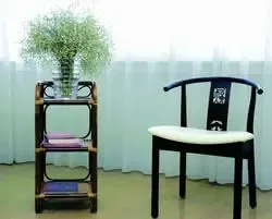 徐骏偏爱板式家具,不仅因为它们造型独特,还能实现更多的功能。 徐骏偏爱板式家具,不仅因为它们造型独特,还能实现更多的功能。