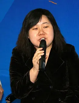 搜房主持人 董宛 搜房主持人 董宛