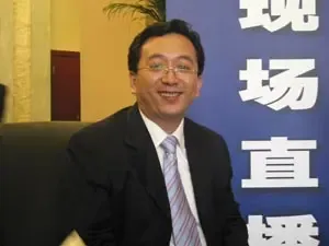 百安居副总裁郑毅伟 百安居副总裁郑毅伟