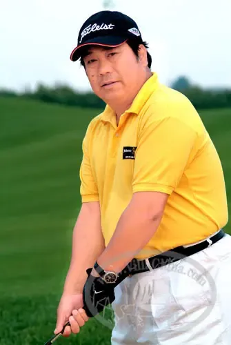甘连舫:左手台球,右手房产(组图) 甘连舫:左手台球,右手房产(组图)