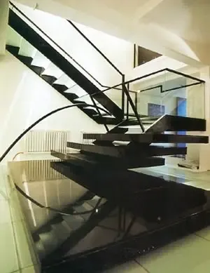 ��ת�������� ������7����µ�¥��(��ͼ)