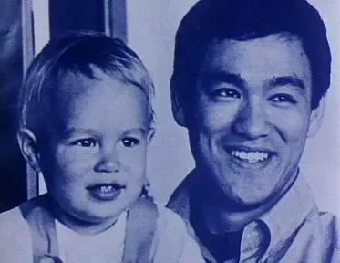 李小龙与李国豪父子 李小龙与李国豪父子