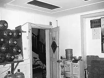 二十年稳居一线影星 看陈道明住宅三级跳(组图) 二十年稳居一线影星 看陈道明住宅三级跳(组图)