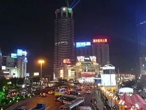 上海突现七大CBD 风格明晰个性迥然(组图) 上海突现七大CBD 风格明晰个性迥然(组图)