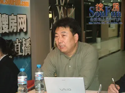搜房访谈:康洁集成家居老总王占府 搜房访谈:康洁集成家居老总王占府