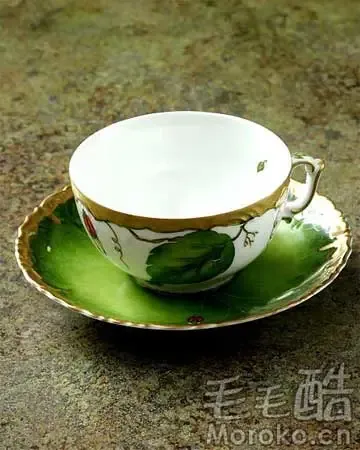 彩色餐具曼妙绿色 夏日餐具的绿色味道(组图) 彩色餐具曼妙绿色 夏日餐具的绿色味道(组图)