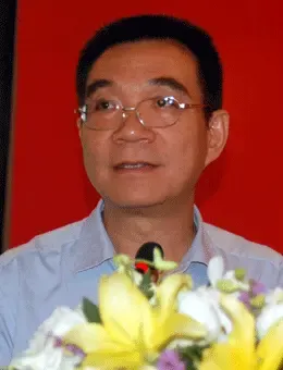 北京大学中国经济研究中心主任 林毅夫 北京大学中国经济研究中心主任 林毅夫