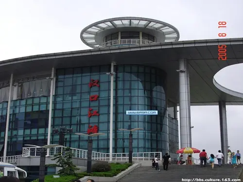 哪个城市白领买房最难?天津居首 广州"不入流"? 哪个城市白领买房最难?天津居首 广州"不入流"?