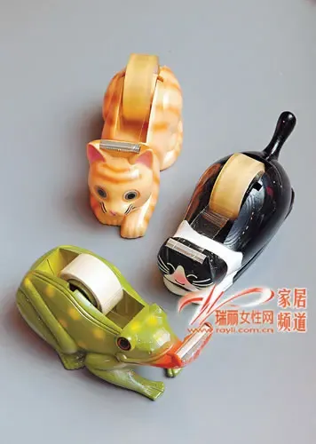 10款新奇用品赏 缤纷色彩鬼马逗趣的家饰(组图) 10款新奇用品赏 缤纷色彩鬼马逗趣的家饰(组图)