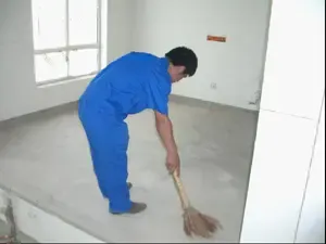 清扫铺装现场 是地板平整 清扫铺装现场 是地板平整