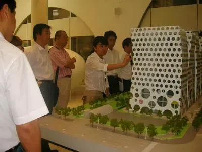 商业地产博客圈专家考察光华路soho现场(图文) 商业地产博客圈专家考察光华路soho现场(图文)