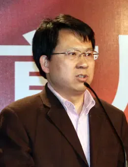 华本地产俱乐部总经理 李文明 华本地产俱乐部总经理 李文明