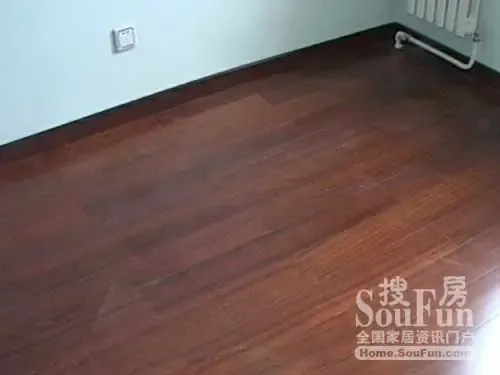 视频:复合实木地板安装全过程 视频:复合实木地板安装全过程