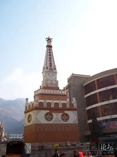 北川和汶川地震前后的对比图片 北川和汶川地震前后的对比图片