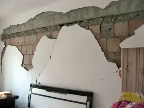 地震后我的家依然坚挺 震前震后对比照片 地震后我的家依然坚挺 震前震后对比照片