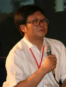 21世纪商业评论主编 吴伯凡 21世纪商业评论主编 吴伯凡