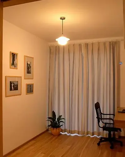30ͼ��8���ƽ3��2��2�� ���ѵ��뻧��԰