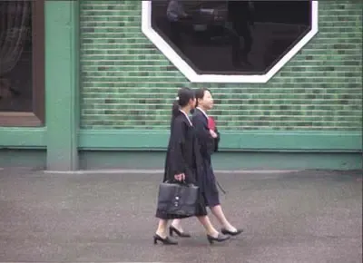 冒死偷拍!<em>朝鲜街头美女</em>