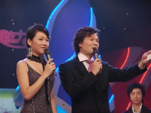 7.李彬和周群