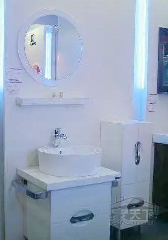 ���������ش�ʵľԡ�ҹ� ��ԡ�䳱���ķ�����ʿ