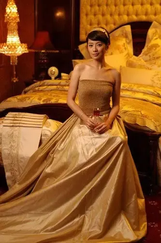 妩媚性感 豪门少妇贾静雯演绎勾魂家居秀 妩媚性感 豪门少妇贾静雯演绎勾魂家居秀