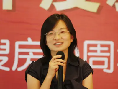 搜房网北京公司总经理徐晓烨女士致辞(摄影/王昊)