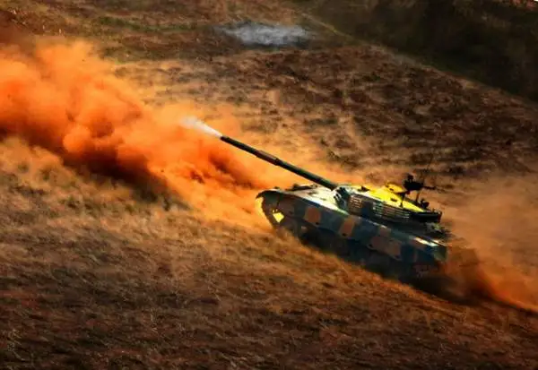 近期国际国内震撼图片精选:伤亡+战争+军演+天