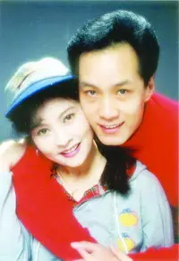冯远征与梁丹妮《豺狼入室》 冯远征梁丹妮 1991年,冯远征留学德国
