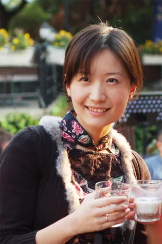 深圳搜房家居主编田滢预测2010家居市场 -家居